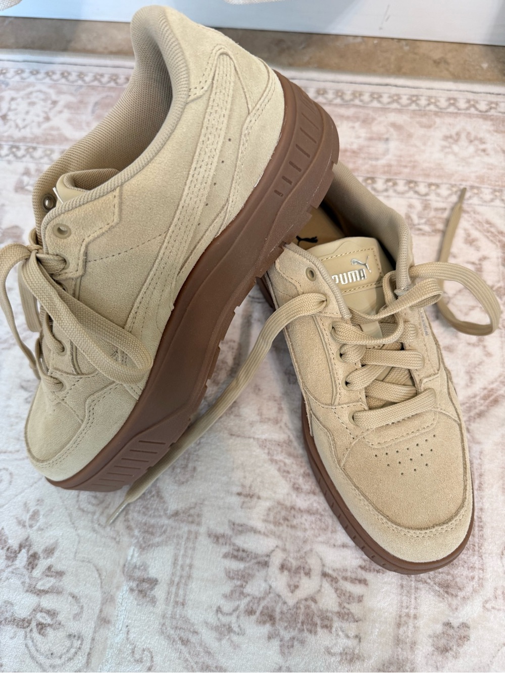 PUMA Karmen II Idol Suede Platform Sneakers Tan Gum 8.5 NWOT